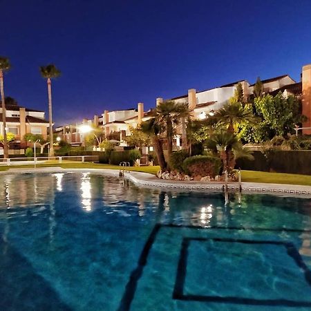 Adosado Para Familias Al Lado De La Playa, Con Piscina Castellón de la Plana Eksteriør bilde