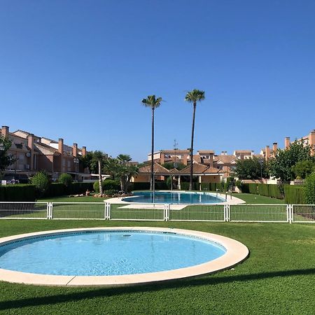 Adosado Para Familias Al Lado De La Playa, Con Piscina Castellón de la Plana Eksteriør bilde